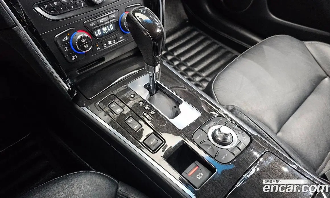Renault (Samsung) SM7 2012 3.5 автомат (гидро), фото 9 Renault (Samsung) SM7 2012 3.5 автомат (гидро), фото 9