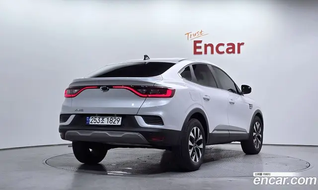 Renault (Samsung) XM3 2023 1.6 автомат (гидро), миниатюра 2 Renault (Samsung) XM3 2023 1.6 автомат (гидро), миниатюра 2