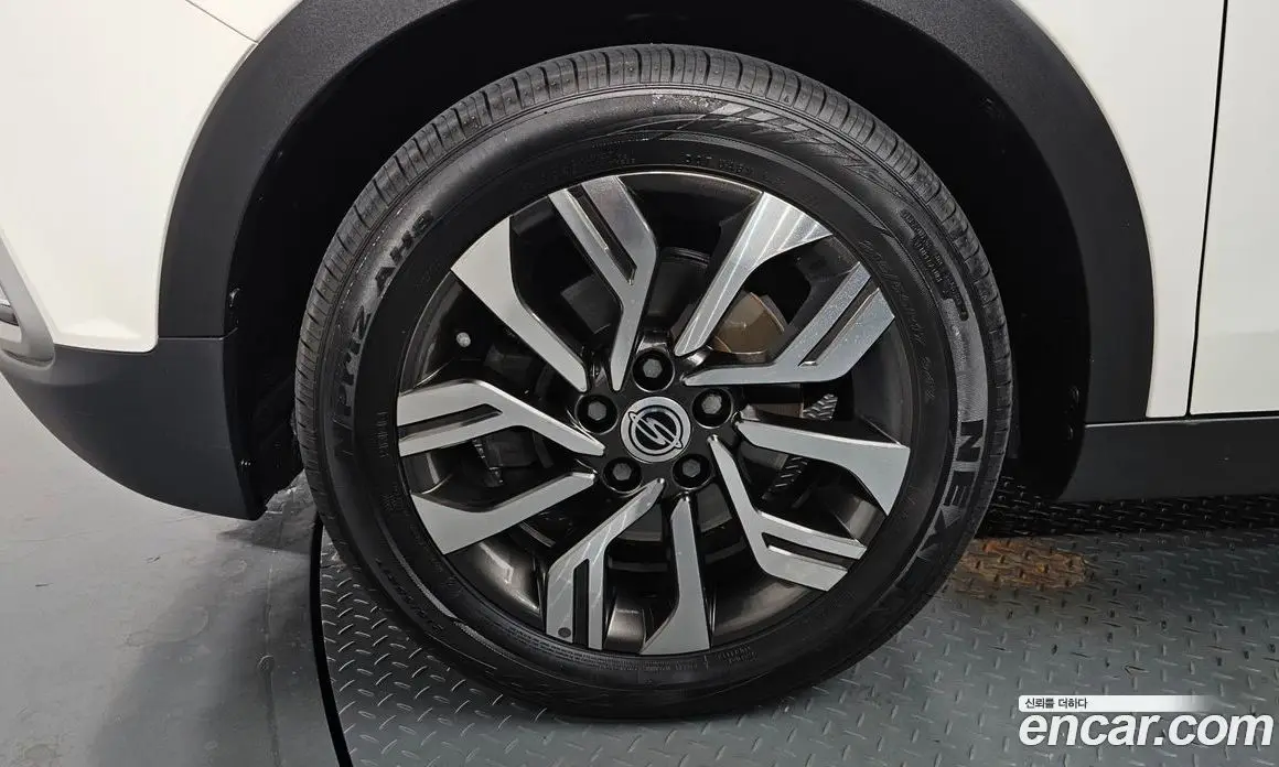 SsangYong TIBOLI 2018 1.6 автомат (гидро), фото 5