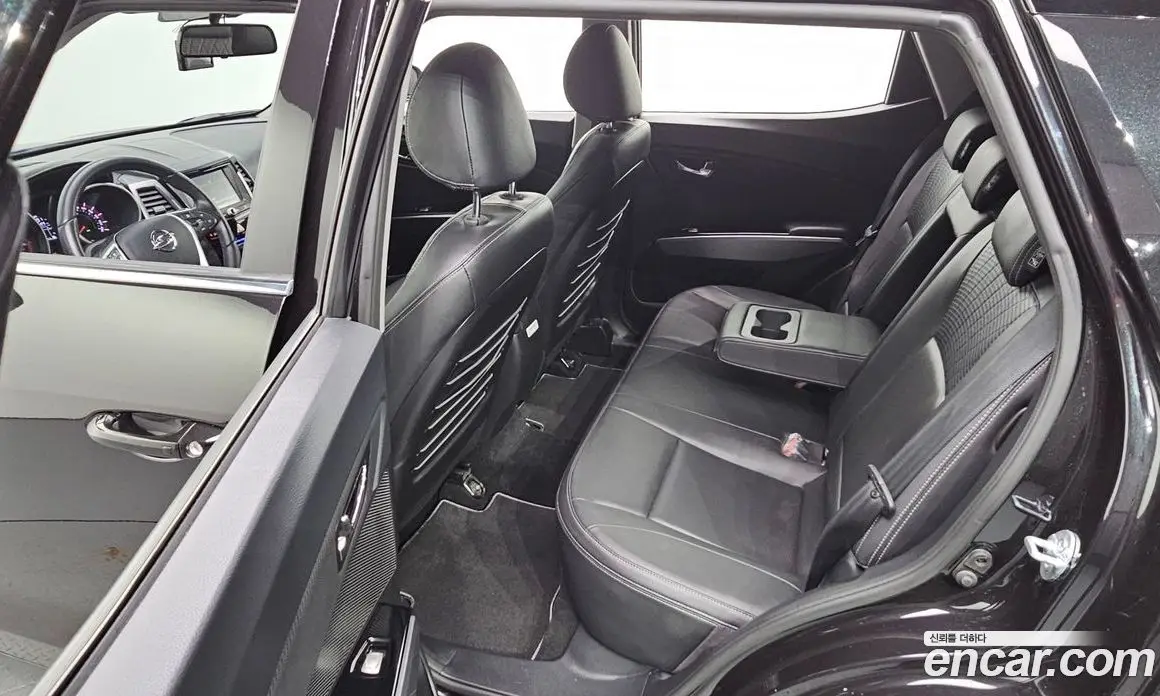 SsangYong TIBOLI 2018 1.6 автомат (гидро), фото 11 SsangYong TIBOLI 2018 1.6 автомат (гидро), фото 11