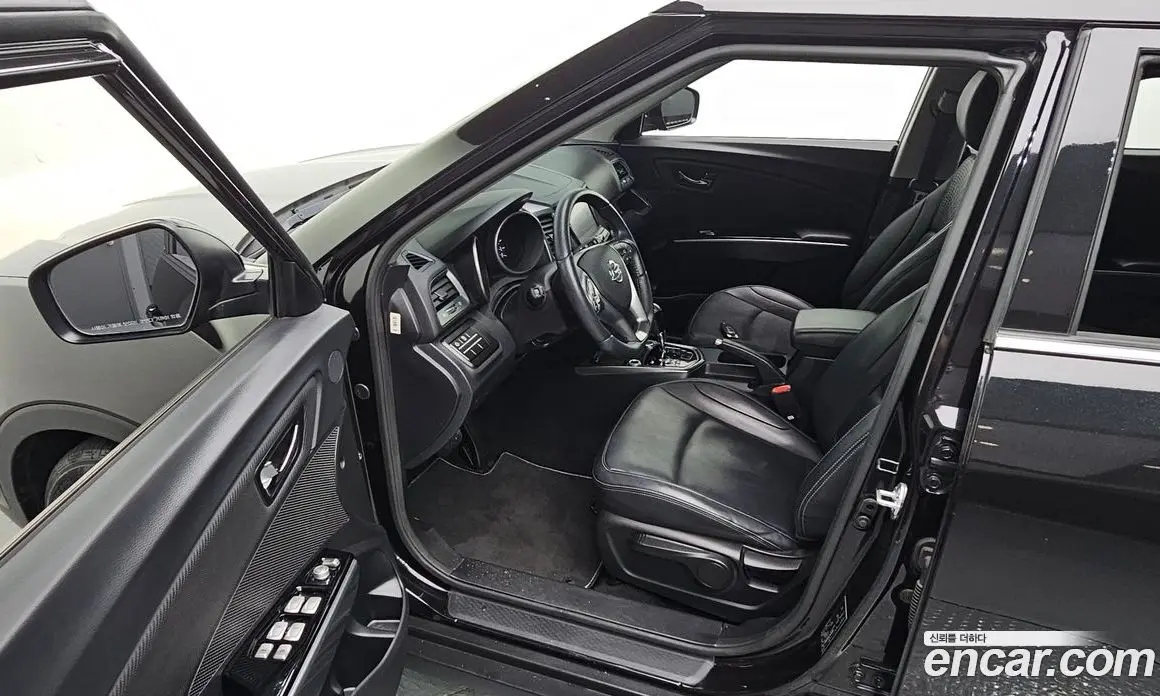 SsangYong TIBOLI 2018 1.6 автомат (гидро), фото 10 SsangYong TIBOLI 2018 1.6 автомат (гидро), фото 10