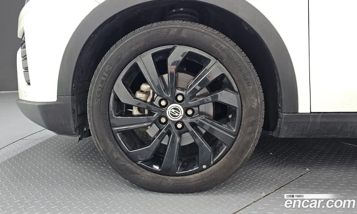 SsangYong TIBOLI 2022 1.5 автомат (гидро), фото 5 SsangYong TIBOLI 2022 1.5 автомат (гидро), фото 5