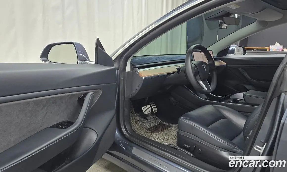Tesla Model 3 2020 0.2 автомат (гидро), фото 13 Tesla Model 3 2020 0.2 автомат (гидро), фото 13