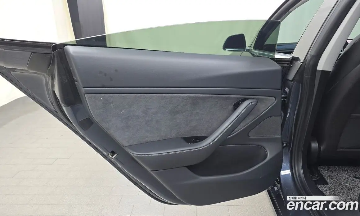 Tesla Model 3 2020 0.2 автомат (гидро), фото 15 Tesla Model 3 2020 0.2 автомат (гидро), фото 15