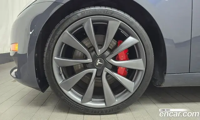 Tesla Model 3 2020 0.2 автомат (гидро), миниатюра 5 Tesla Model 3 2020 0.2 автомат (гидро), миниатюра 5