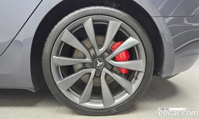 Tesla Model 3 2020 0.2 автомат (гидро), миниатюра 7 Tesla Model 3 2020 0.2 автомат (гидро), миниатюра 7