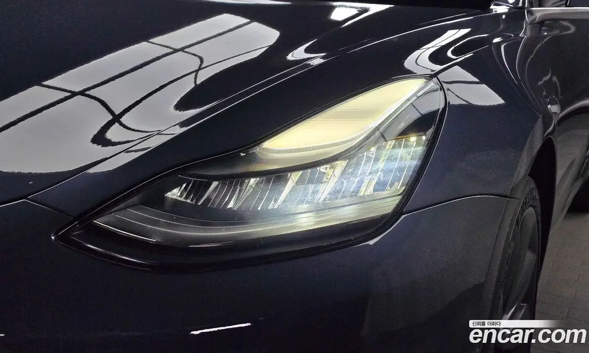 Tesla Model 3 2020 0.2 автомат (гидро), фото 8 Tesla Model 3 2020 0.2 автомат (гидро), фото 8