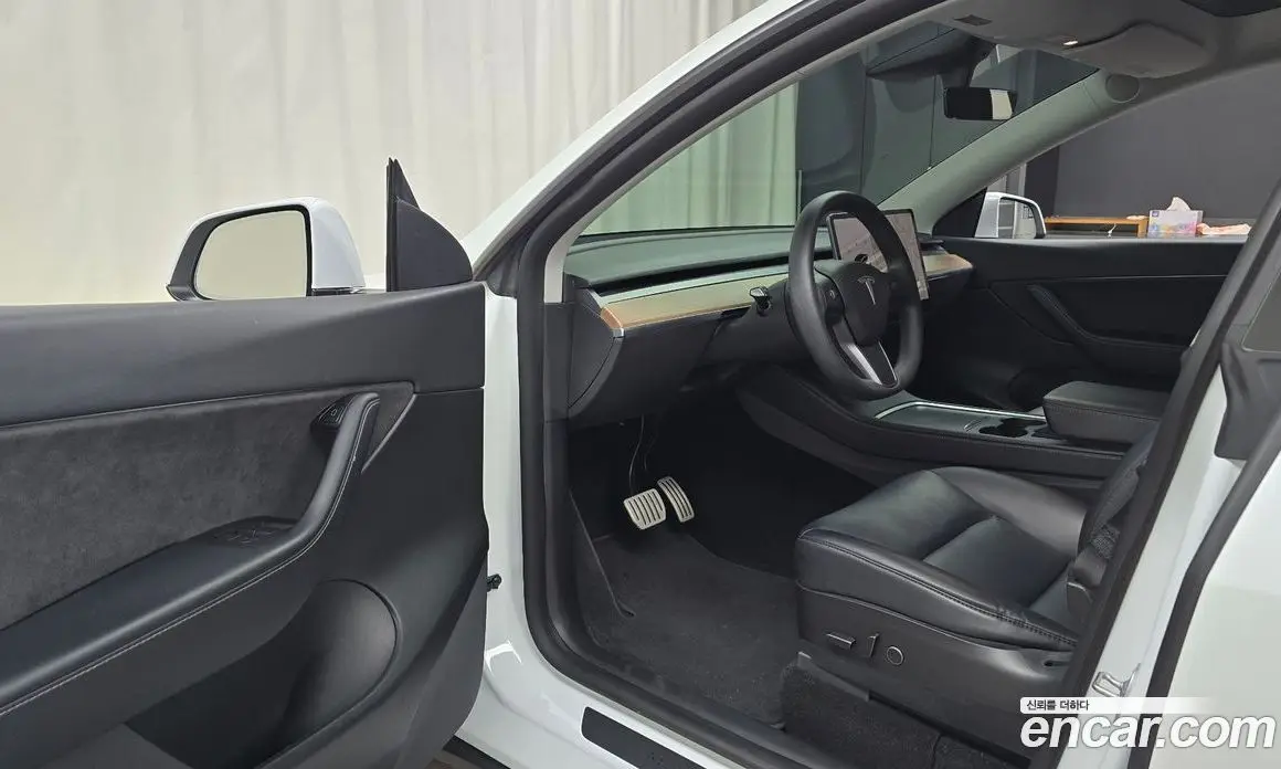 Tesla Model Y 2021 0.2 автомат (гидро), фото 12 Tesla Model Y 2021 0.2 автомат (гидро), фото 12