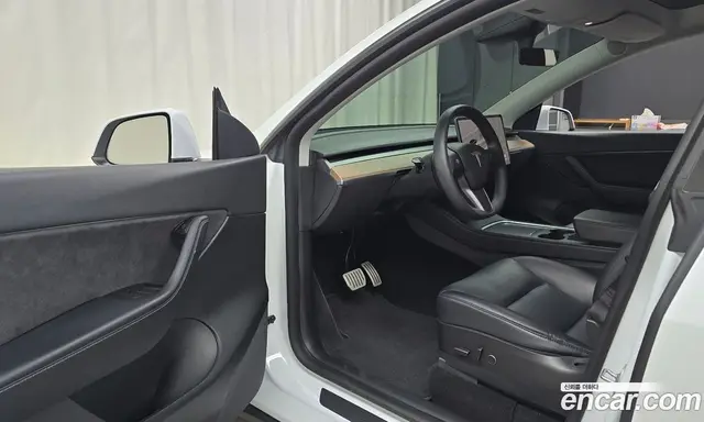 Tesla Model Y 2021 0.2 автомат (гидро), миниатюра 12