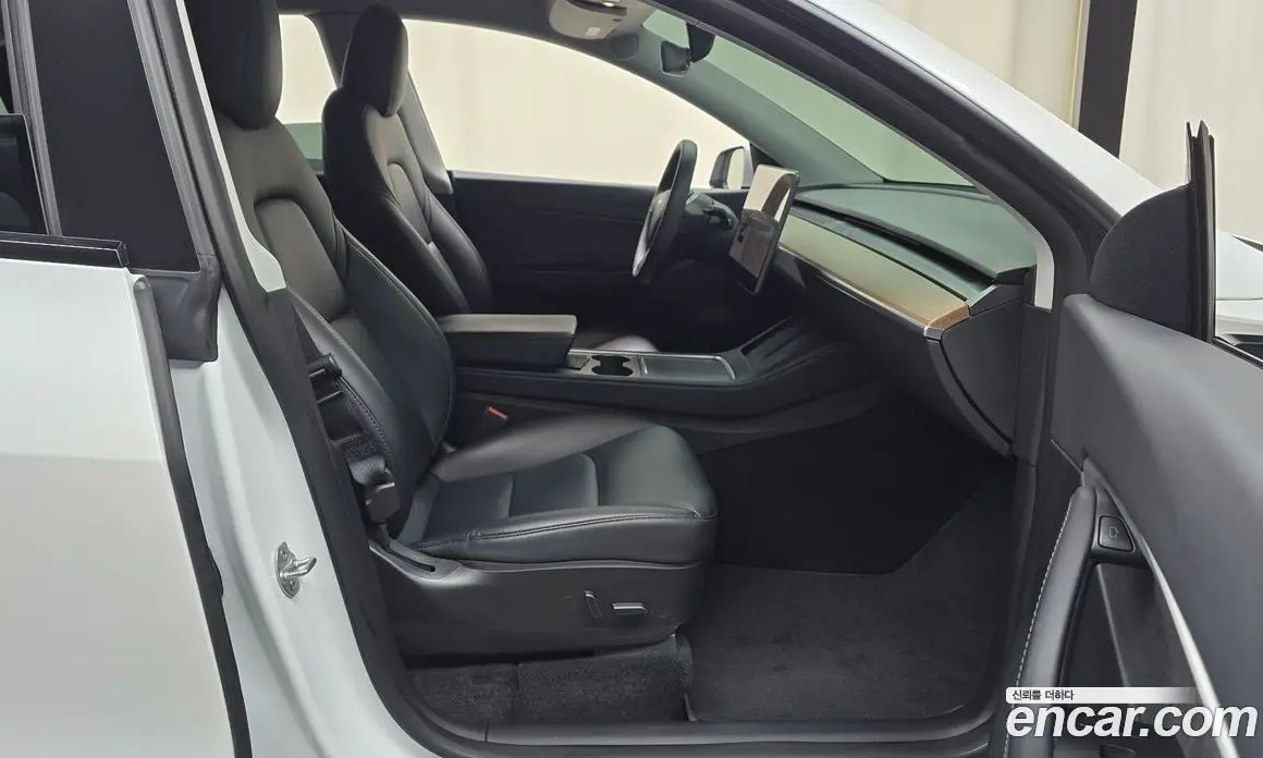 Tesla Model Y 2021 0.2 автомат (гидро), фото 15 Tesla Model Y 2021 0.2 автомат (гидро), фото 15