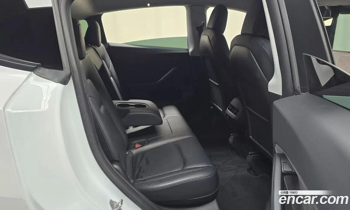 Tesla Model Y 2021 0.2 автомат (гидро), фото 16 Tesla Model Y 2021 0.2 автомат (гидро), фото 16