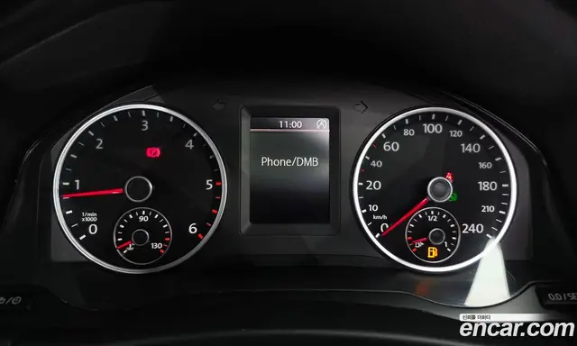 Volkswagen Tiguan 2013 2.0 автомат (гидро), миниатюра 8