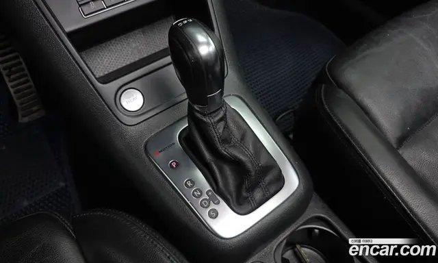 Volkswagen Tiguan 2013 2.0 автомат (гидро), миниатюра 9
