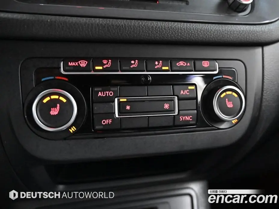 Volkswagen Tiguan 2014 2.0 автомат (гидро), фото 17 Volkswagen Tiguan 2014 2.0 автомат (гидро), фото 17