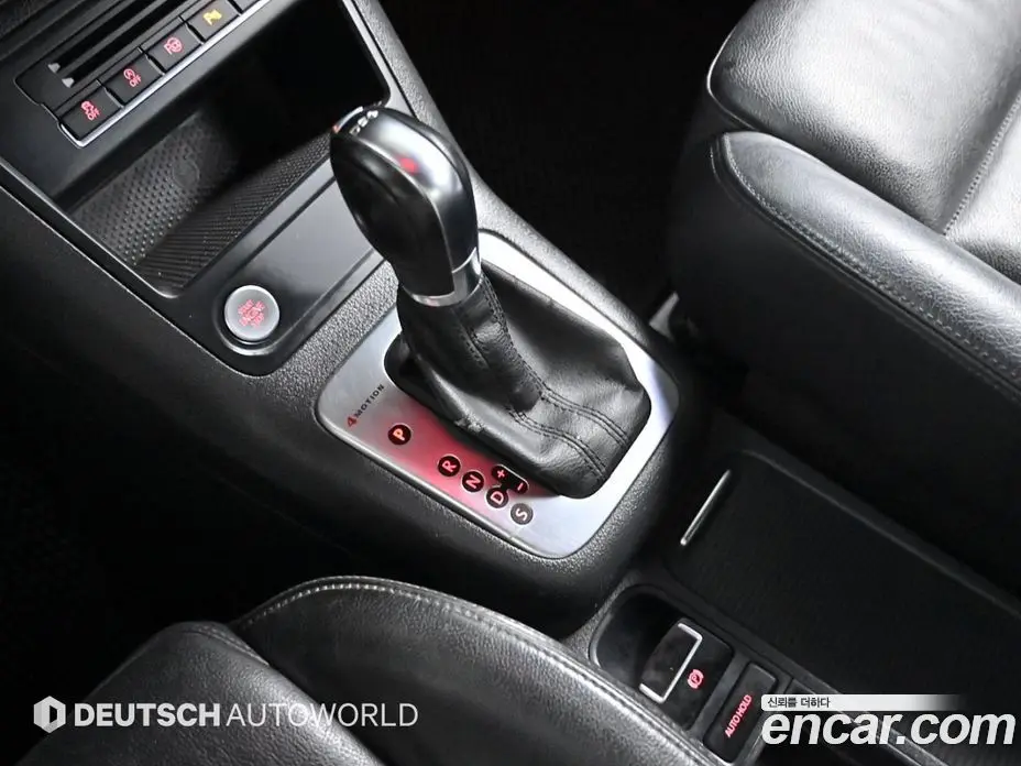 Volkswagen Tiguan 2014 2.0 автомат (гидро), фото 9 Volkswagen Tiguan 2014 2.0 автомат (гидро), фото 9