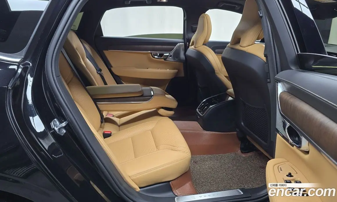 Volvo S90 2021 2.0 автомат (гидро), фото 16 Volvo S90 2021 2.0 автомат (гидро), фото 16