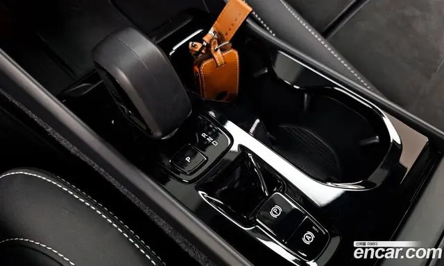 Volvo XC40 2025 2.0 автомат (гидро), миниатюра 12
