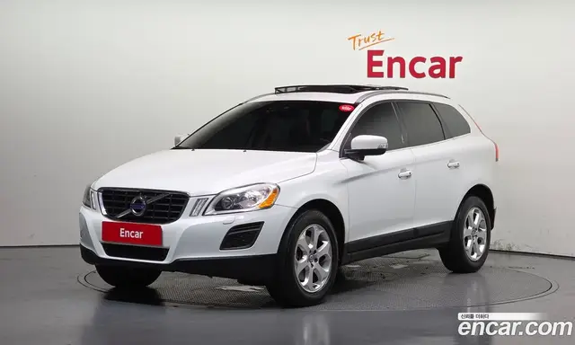 Volvo XC60 2012 2.4 автомат (гидро), миниатюра 1 Volvo XC60 2012 2.4 автомат (гидро), миниатюра 1