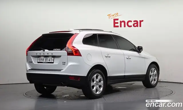 Volvo XC60 2012 2.4 автомат (гидро), миниатюра 2 Volvo XC60 2012 2.4 автомат (гидро), миниатюра 2