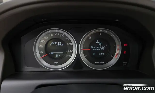 Volvo XC60 2012 2.4 автомат (гидро), миниатюра 8 Volvo XC60 2012 2.4 автомат (гидро), миниатюра 8