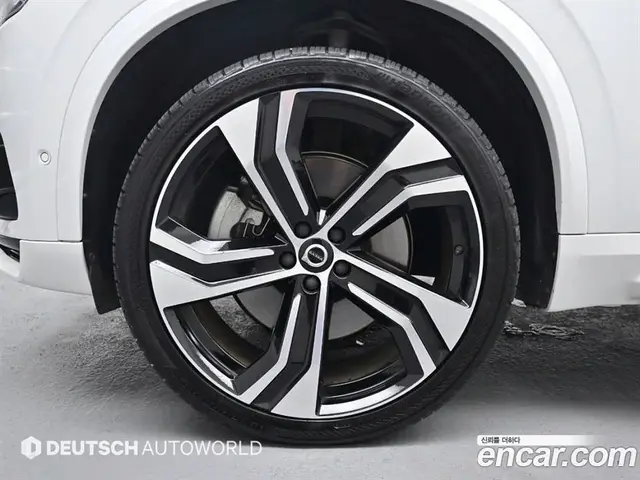 Volvo XC90 2020 2.0 автомат (гидро), миниатюра 5 Volvo XC90 2020 2.0 автомат (гидро), миниатюра 5
