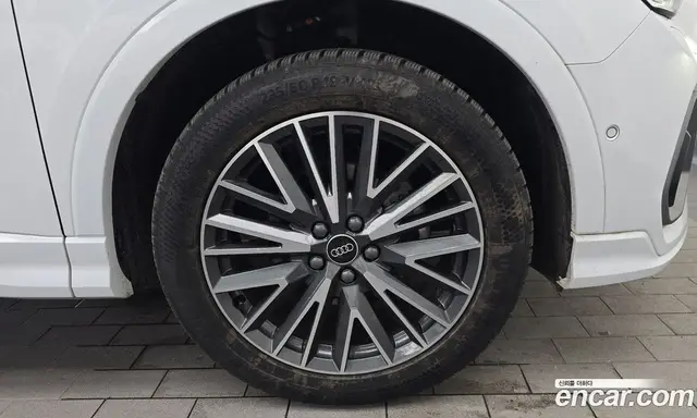 Audi Q3 2023 2.0 автомат (гидро), миниатюра 7 Audi Q3 2023 2.0 автомат (гидро), миниатюра 7