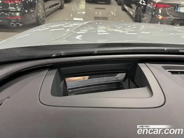 Audi Q5 2025 2.0 автомат (гидро), миниатюра 11
