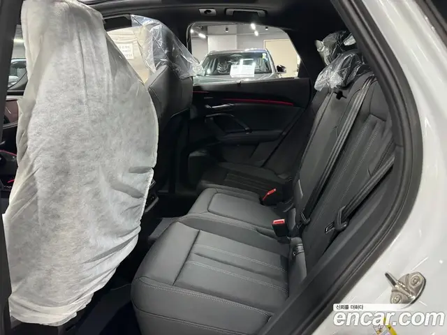 Audi Q5 2025 2.0 автомат (гидро), миниатюра 12