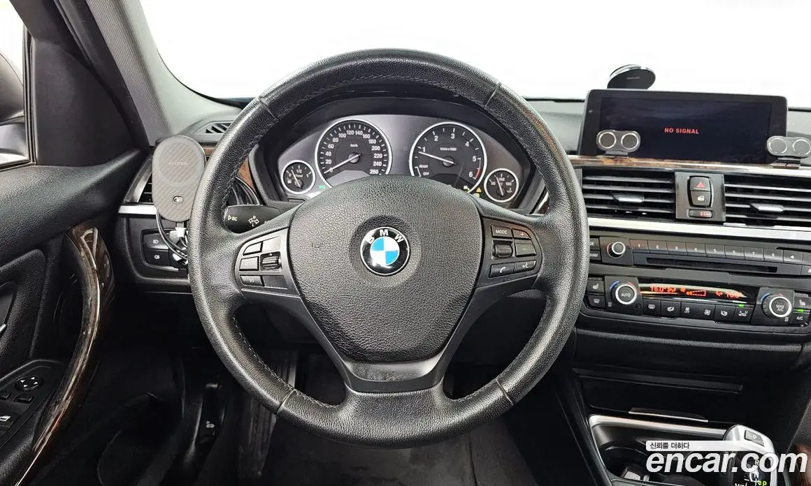 BMW 3 серия 2014 2.0 автомат (гидро), фото 13 BMW 3 серия 2014 2.0 автомат (гидро), фото 13