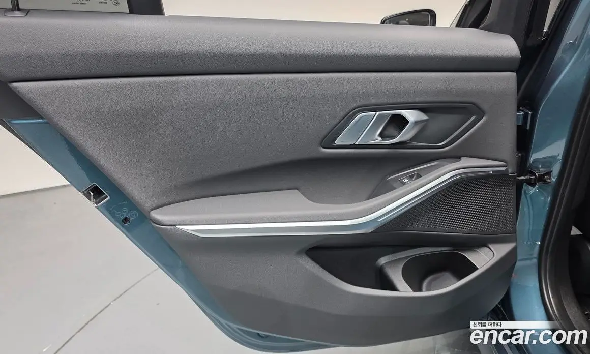 BMW 3 серия 2021 2.0 автомат (гидро), фото 14 BMW 3 серия 2021 2.0 автомат (гидро), фото 14