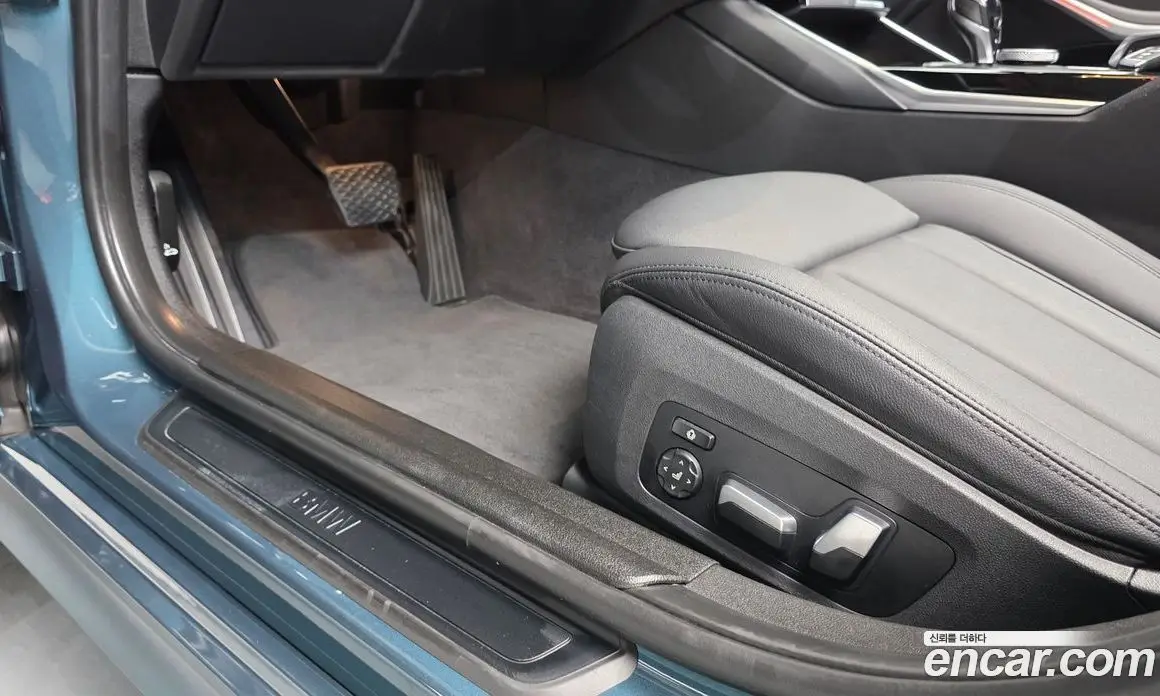 BMW 3 серия 2021 2.0 автомат (гидро), фото 28 BMW 3 серия 2021 2.0 автомат (гидро), фото 28
