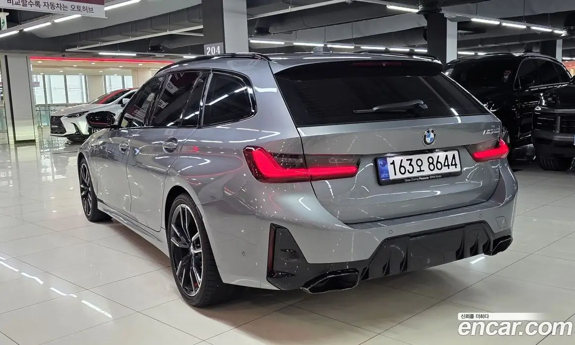 BMW 3 серия 2025 3.0 автомат (гидро), фото 9 BMW 3 серия 2025 3.0 автомат (гидро), фото 9