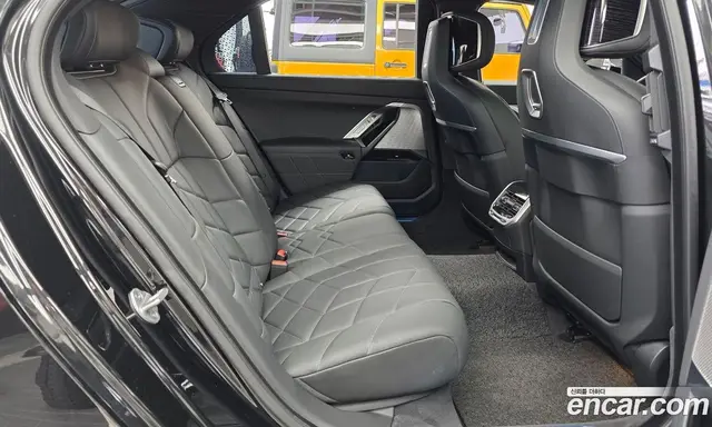 BMW 7 серия 2025 3.0 автомат (гидро), миниатюра 11