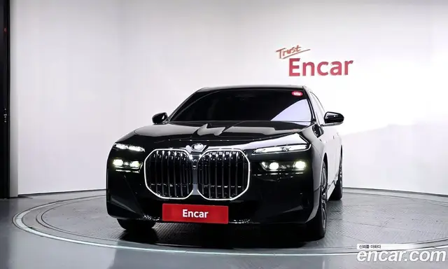 BMW 7 серия 2025 3.0 автомат (гидро), миниатюра 3
