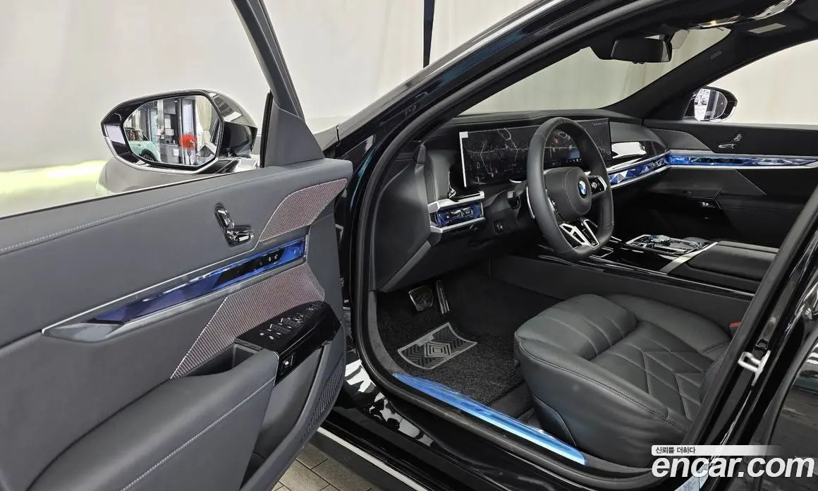 BMW 7 серия 2025 3.0 автомат (гидро), фото 10