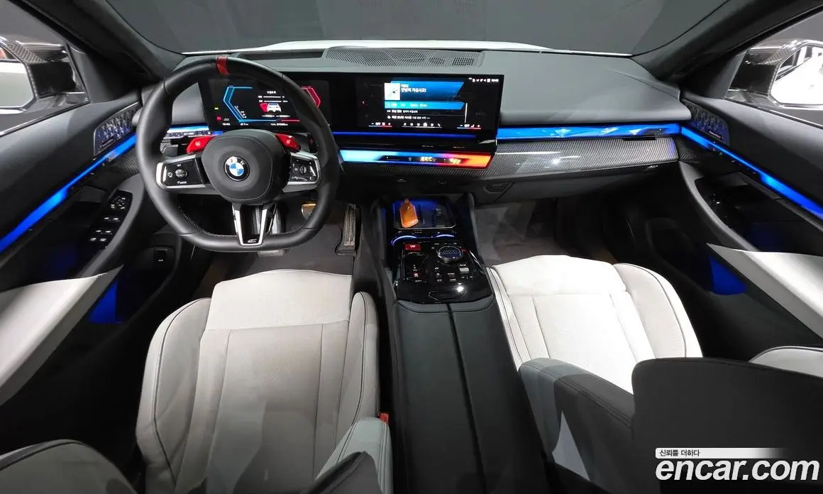 BMW M5 2025 4.4 автомат (гидро), фото 10 BMW M5 2025 4.4 автомат (гидро), фото 10