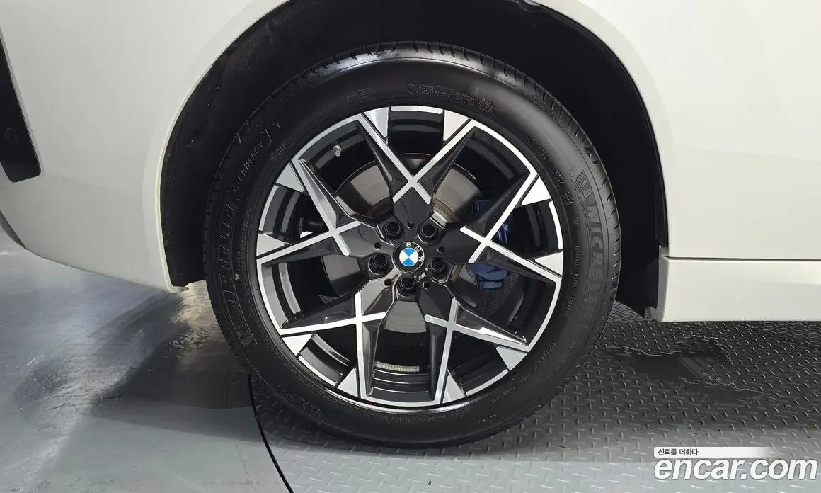 BMW X3 2025 2.0 автомат (гидро), фото 5 BMW X3 2025 2.0 автомат (гидро), фото 5