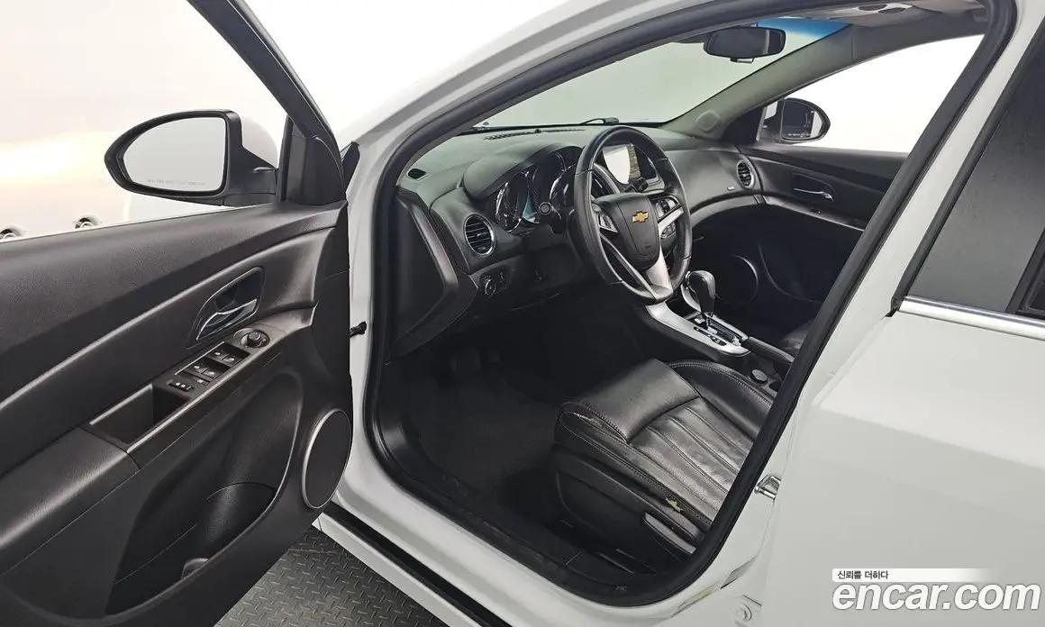 Chevrolet Cruze 2015 1.4 автомат (гидро), фото 10 Chevrolet Cruze 2015 1.4 автомат (гидро), фото 10