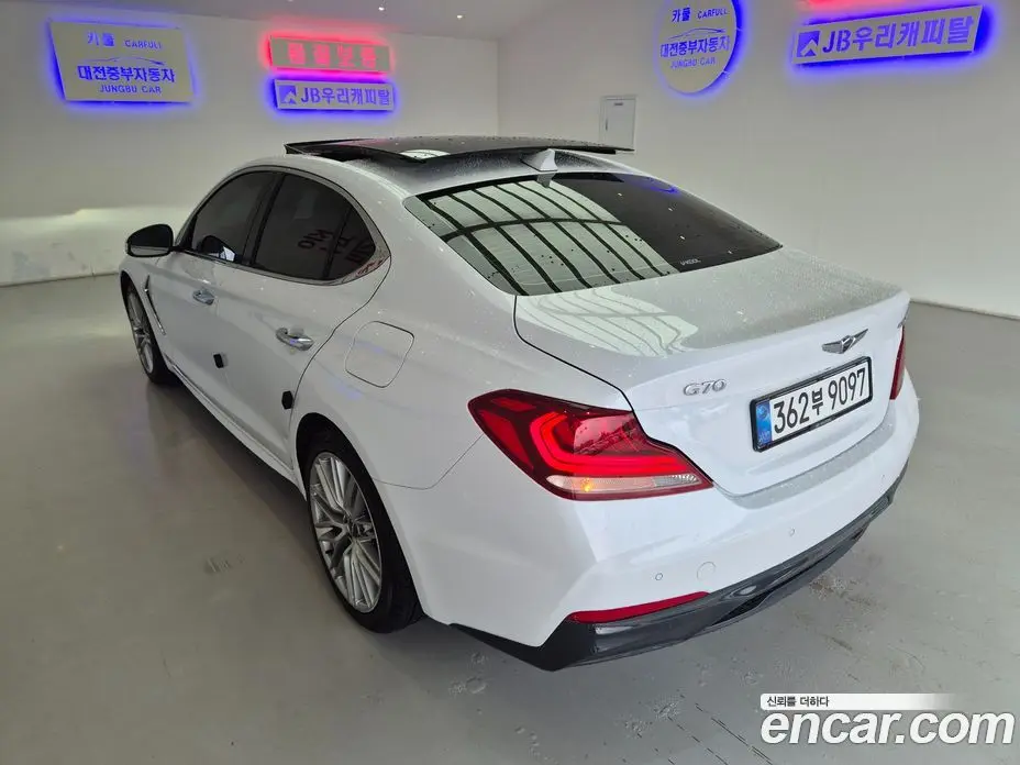 Genesis G70 2019 2.0 автомат (гидро), фото 5 Genesis G70 2019 2.0 автомат (гидро), фото 5