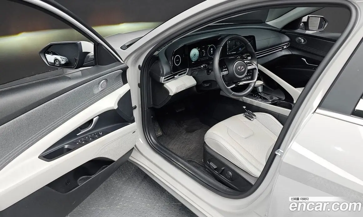 Hyundai Avante 2022 1.6 автомат (гидро), фото 13 Hyundai Avante 2022 1.6 автомат (гидро), фото 13