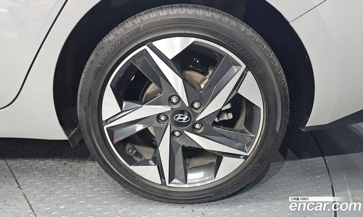 Hyundai Avante 2022 1.6 автомат (гидро), фото 7 Hyundai Avante 2022 1.6 автомат (гидро), фото 7