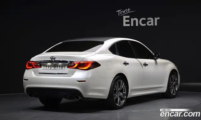 Infiniti Q70 2016 3.7 автомат (гидро), миниатюра 2 Infiniti Q70 2016 3.7 автомат (гидро), миниатюра 2