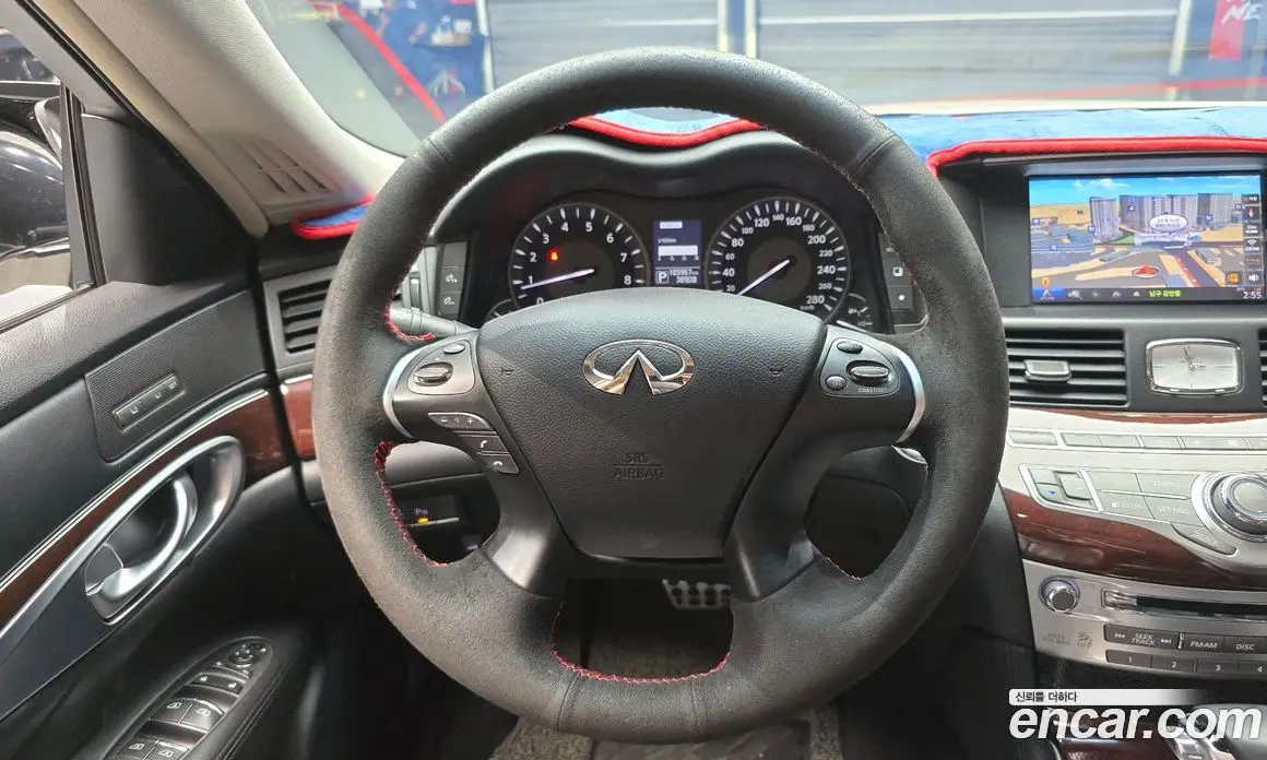 Infiniti Q70 2016 3.7 автомат (гидро), фото 13 Infiniti Q70 2016 3.7 автомат (гидро), фото 13