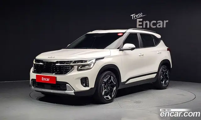Kia Seltos 2023 1.6 автомат (гидро), миниатюра 1 Kia Seltos 2023 1.6 автомат (гидро), миниатюра 1
