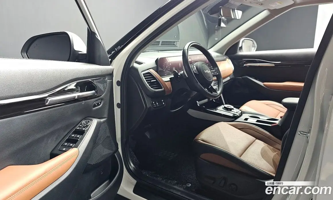 Kia Seltos 2023 1.6 автомат (гидро), фото 13 Kia Seltos 2023 1.6 автомат (гидро), фото 13