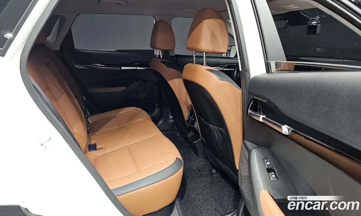 Kia Seltos 2023 1.6 автомат (гидро), фото 18 Kia Seltos 2023 1.6 автомат (гидро), фото 18