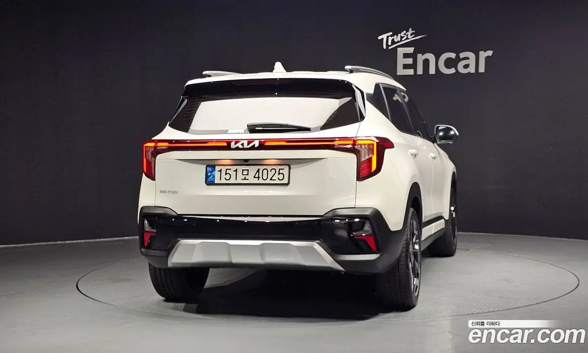 Kia Seltos 2023 1.6 автомат (гидро), фото 4 Kia Seltos 2023 1.6 автомат (гидро), фото 4