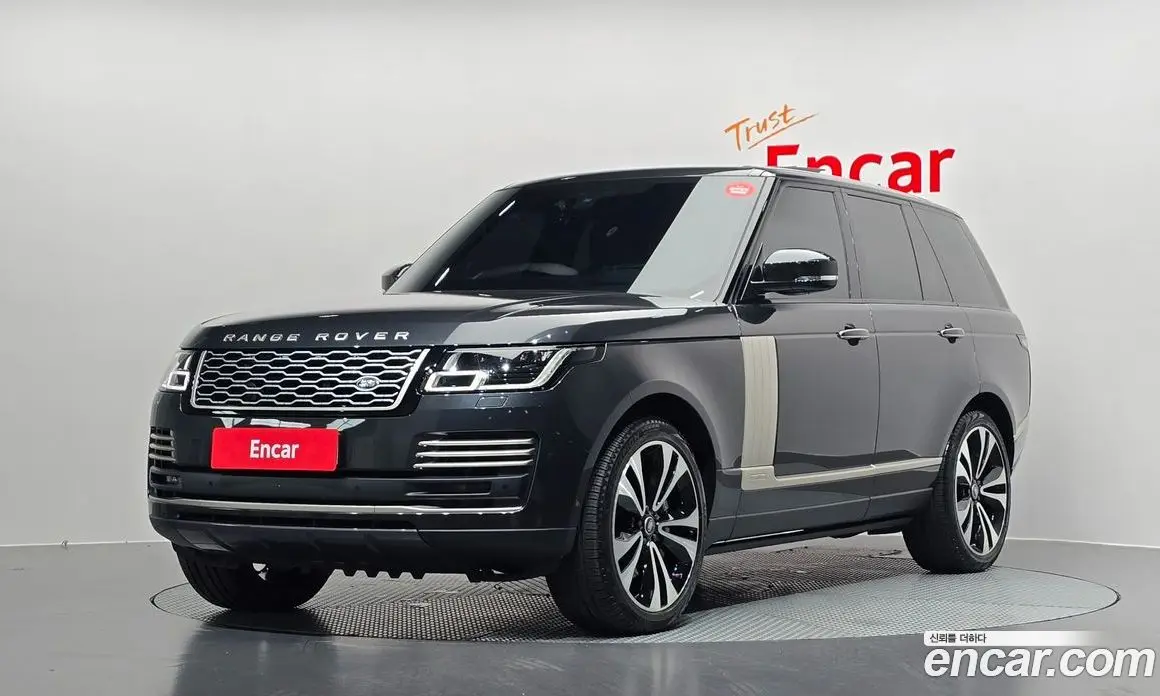 Land Rover Range Rover 2021 5.0 автомат (гидро), фото 1 Land Rover Range Rover 2021 5.0 автомат (гидро), фото 1