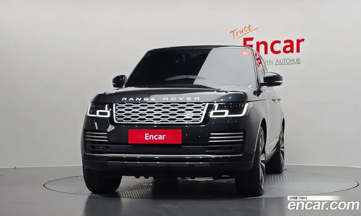 Land Rover Range Rover 2021 5.0 автомат (гидро), фото 3 Land Rover Range Rover 2021 5.0 автомат (гидро), фото 3