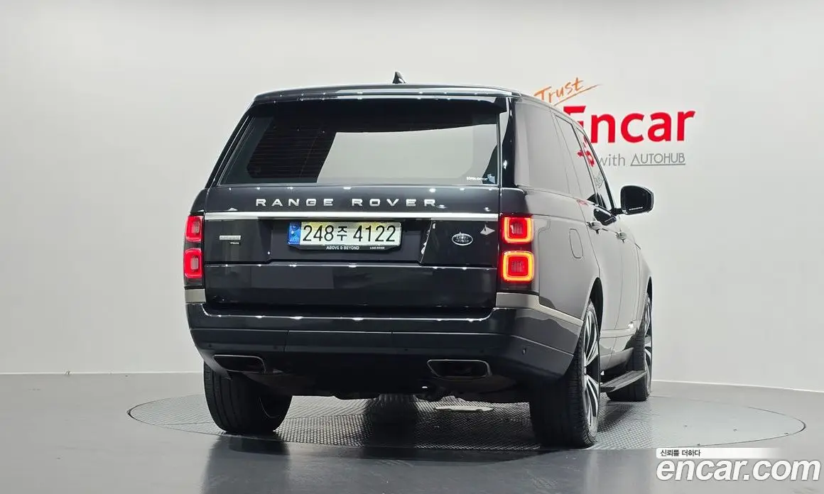 Land Rover Range Rover 2021 5.0 автомат (гидро), фото 4 Land Rover Range Rover 2021 5.0 автомат (гидро), фото 4